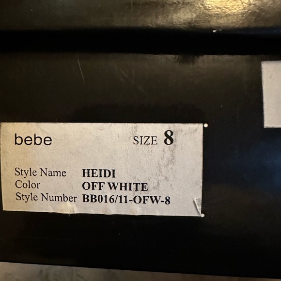 Bebe Heidi style/off white color worn once size 8 - Picture 11 of 12